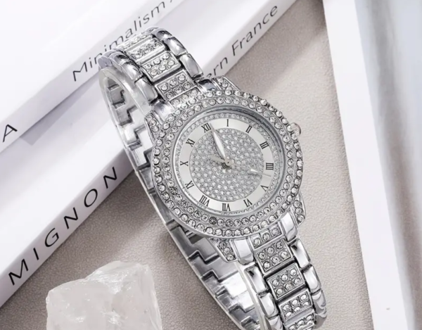6PCS Women’s Butterfly Watch & Jewelry Set – Elegant Quartz Rhinestone Sparkling Wrist Watch